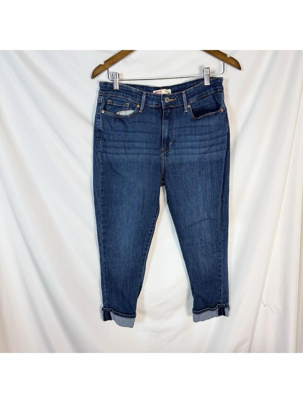 Signature Levi Strauss Jeans Womens Sz 8 Dark Wash Denim Stretch Cropped Cuffed